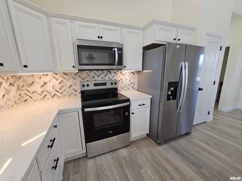 Tiny photo for 7140 Reeder Road, Marion, IL 62959 (MLS # QC4268349)