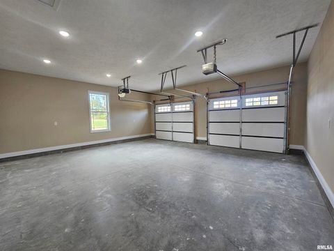 Tiny photo for 7140 Reeder Road, Marion, IL 62959 (MLS # QC4268349)