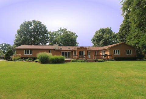 Tiny photo for 3095 Boerderij Way, Woodstock, IL 60098 (MLS # 12740078)