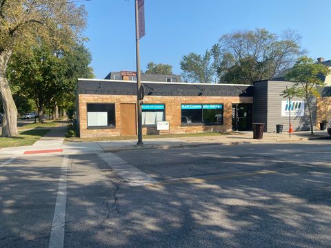 1723 Simpson Street Evanston IL 60201