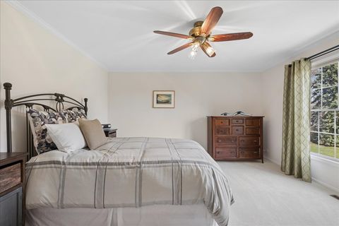 Tiny photo for 6136 Hidden Oak Drive, Crystal Lake, IL 60012 (MLS # 12594754)