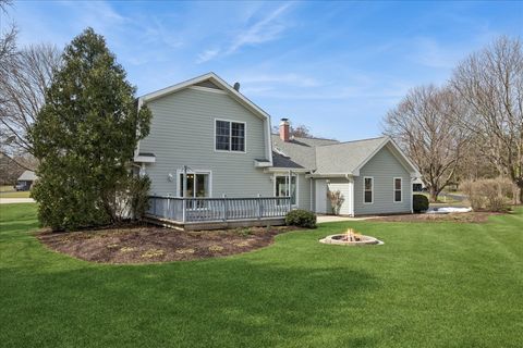 Tiny photo for 6136 Hidden Oak Drive, Crystal Lake, IL 60012 (MLS # 12594754)