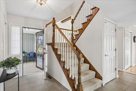 Tiny photo for 6136 Hidden Oak Drive, Crystal Lake, IL 60012 (MLS # 12594754)