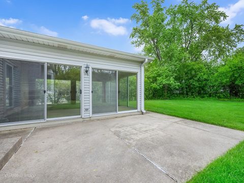 Tiny photo for 1903 Cheshire Lane, Wheaton, IL 60189 (MLS # 12619878)