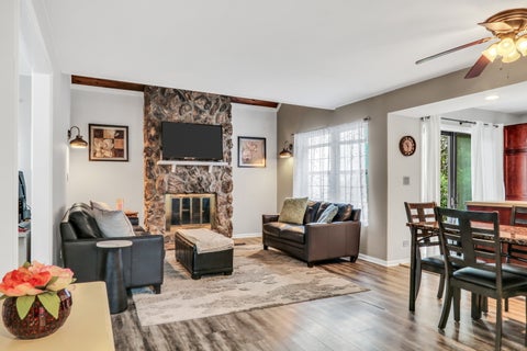 Tiny photo for 736 Glen Way, Gurnee, IL 60031 (MLS # 12725864)