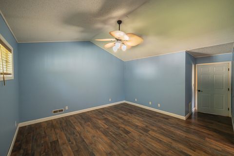 Tiny photo for 13 Woodhaven Drive, Metropolis, IL 62960 (MLS # 12677434)