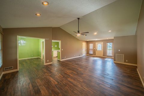 Tiny photo for 13 Woodhaven Drive, Metropolis, IL 62960 (MLS # 12677434)