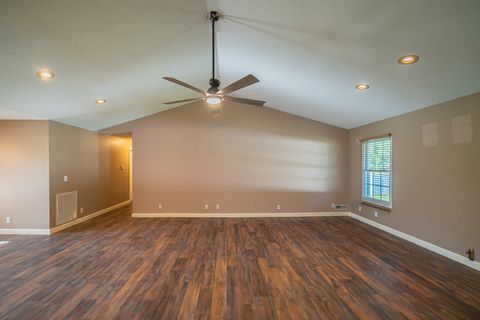 Tiny photo for 13 Woodhaven Drive, Metropolis, IL 62960 (MLS # 12677434)