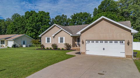 Tiny photo for 13 Woodhaven Drive, Metropolis, IL 62960 (MLS # 12677434)
