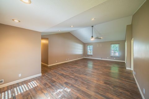 Tiny photo for 13 Woodhaven Drive, Metropolis, IL 62960 (MLS # 12677434)