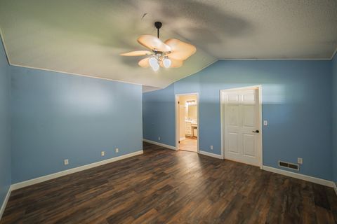 Tiny photo for 13 Woodhaven Drive, Metropolis, IL 62960 (MLS # 12677434)