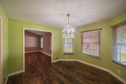 Tiny photo for 13 Woodhaven Drive, Metropolis, IL 62960 (MLS # 12677434)