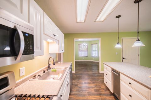 Tiny photo for 13 Woodhaven Drive, Metropolis, IL 62960 (MLS # 12677434)
