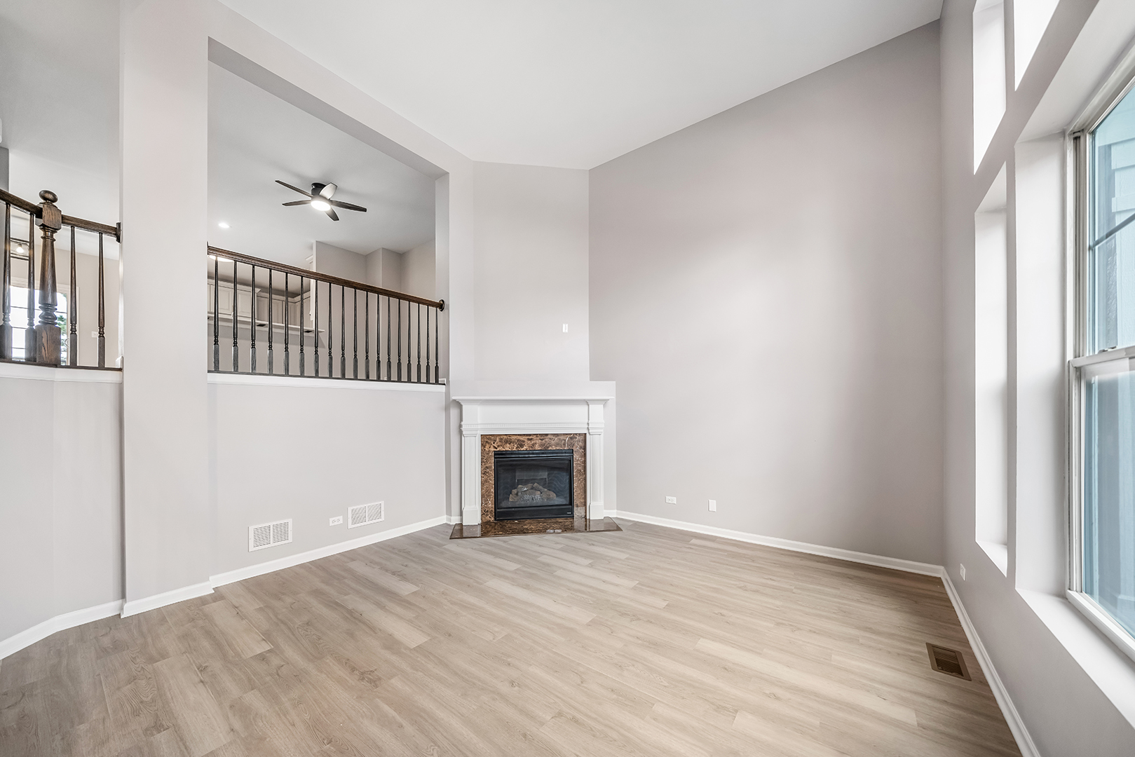 459 Plaza Place