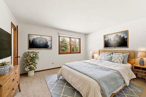 Tiny photo for 15 Navajo Court, Oswego, IL 60543 (MLS # 12530110)