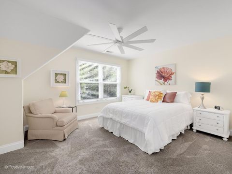 Tiny photo for 325 Ruby Street, Clarendon Hills, IL 60514 (MLS # 12651704)