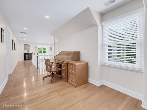 Tiny photo for 325 Ruby Street, Clarendon Hills, IL 60514 (MLS # 12651704)