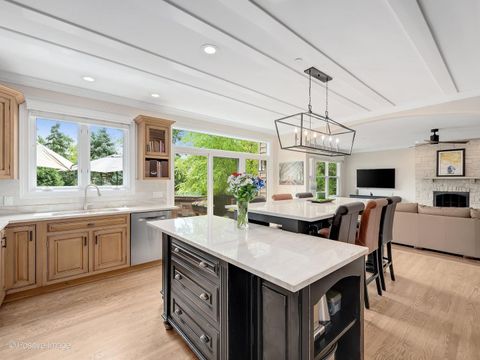 Tiny photo for 325 Ruby Street, Clarendon Hills, IL 60514 (MLS # 12651704)