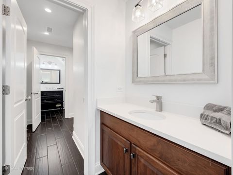 Tiny photo for 325 Ruby Street, Clarendon Hills, IL 60514 (MLS # 12651704)