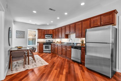 Tiny photo for 4944 N Kimball Avenue #3W, Chicago, IL 60625 (MLS # 12461932)
