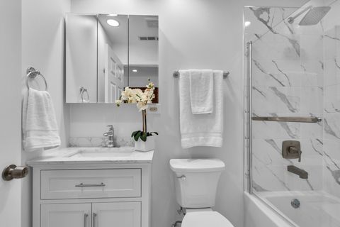 Tiny photo for 4944 N Kimball Avenue #3W, Chicago, IL 60625 (MLS # 12461932)