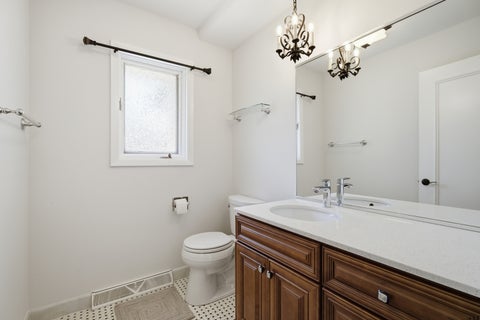 Tiny photo for 1225 CRAIN Street, Park Ridge, IL 60068 (MLS # 12613223)