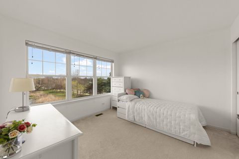 Tiny photo for 341 N Commerce Street, Aurora, IL 60504 (MLS # 12564385)