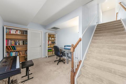 Tiny photo for 341 N Commerce Street, Aurora, IL 60504 (MLS # 12564385)