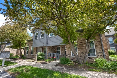 Photo of 35 Foxcroft Road #123, Naperville, IL 60565 (MLS # 12660800)