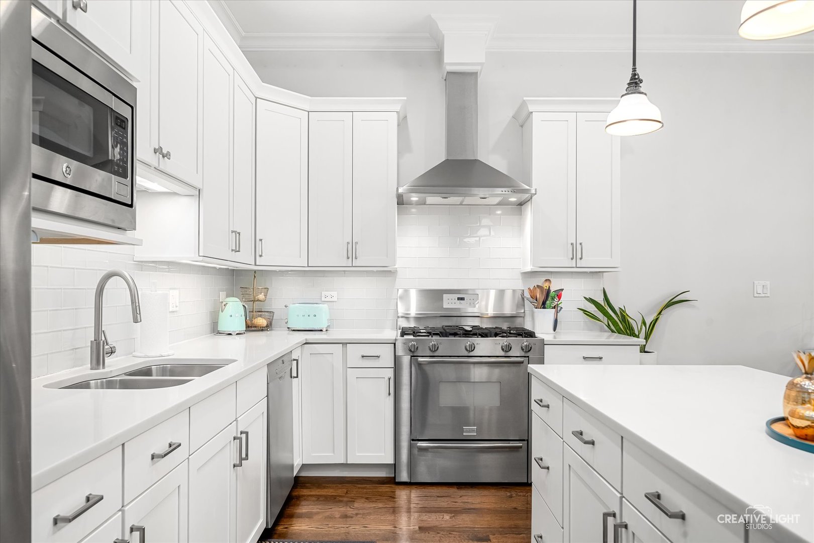 4835 N Damen Avenue 2S