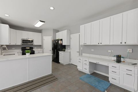 Tiny photo for 1804 Thornapple Way, Aurora, IL 60504 (MLS # 12613556)