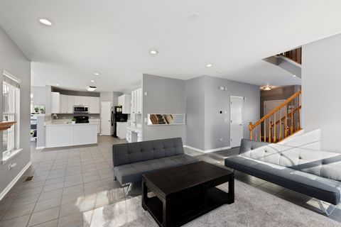 Tiny photo for 1804 Thornapple Way, Aurora, IL 60504 (MLS # 12613556)