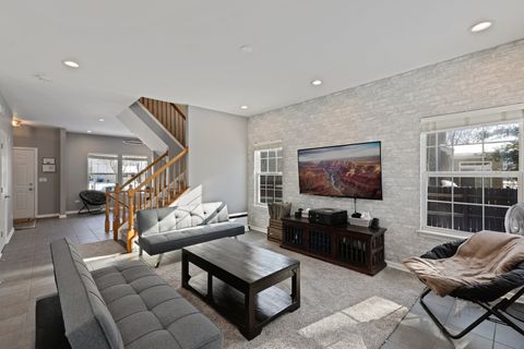 Tiny photo for 1804 Thornapple Way, Aurora, IL 60504 (MLS # 12613556)