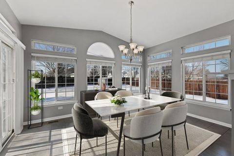 Tiny photo for 1804 Thornapple Way, Aurora, IL 60504 (MLS # 12613556)