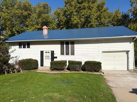 Photo of 808 N Jefferson Avenue, Dixon, IL 61021 (MLS # 12780823)