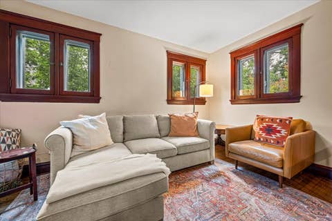 Tiny photo for 411 E Illinois Road, Lake Forest, IL 60045 (MLS # 12711467)