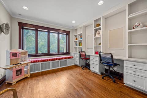 Tiny photo for 411 E Illinois Road, Lake Forest, IL 60045 (MLS # 12711467)