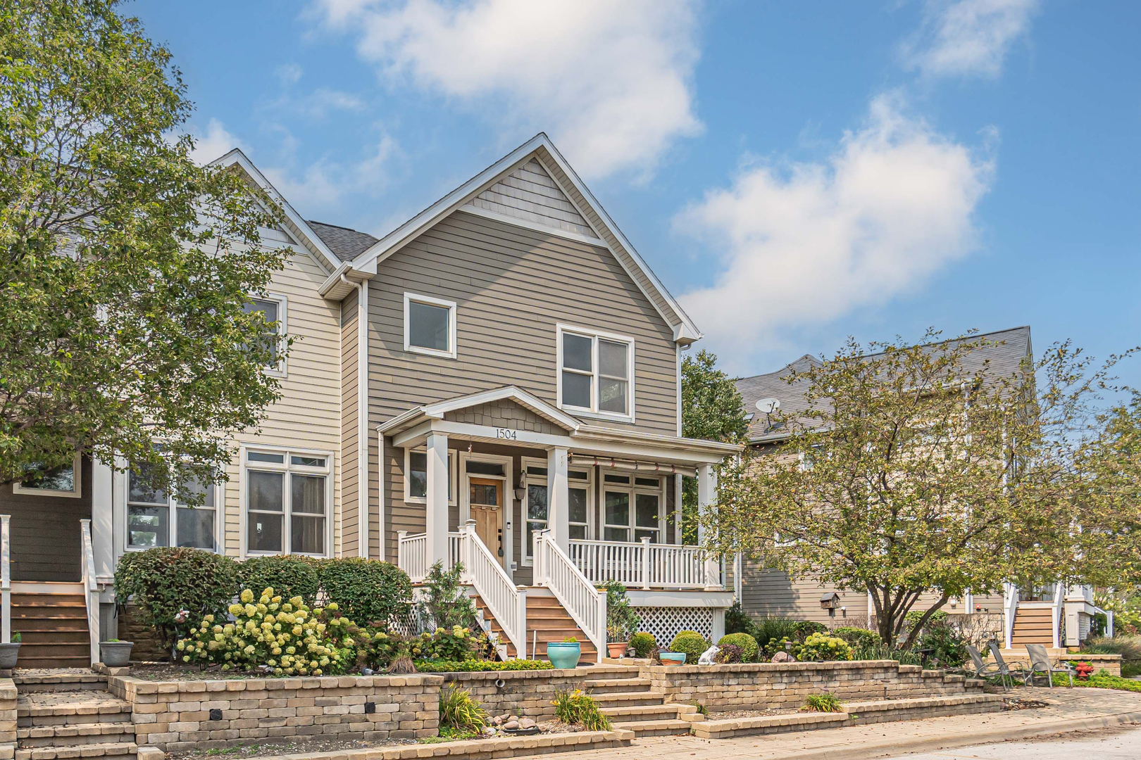 View Blue Island, IL 60406 townhome