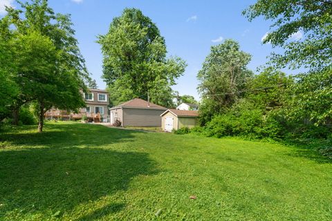 Tiny photo for 219 W Crystal Avenue, Lombard, IL 60148 (MLS # 12433547)