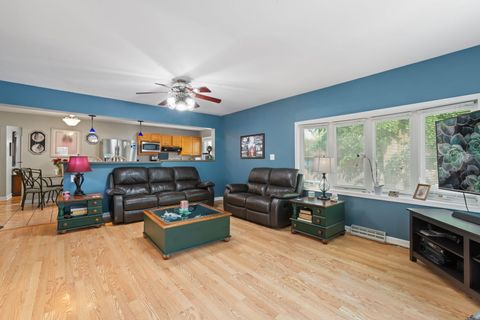 Tiny photo for 219 W Crystal Avenue, Lombard, IL 60148 (MLS # 12433547)
