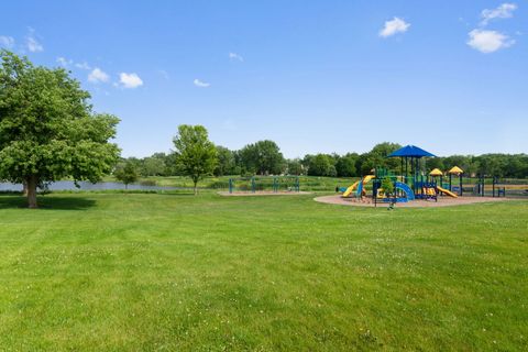 Tiny photo for 219 W Crystal Avenue, Lombard, IL 60148 (MLS # 12433547)