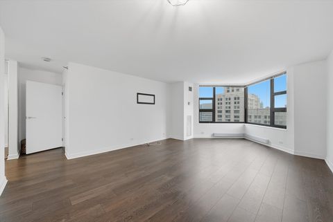 Tiny photo for 401 E ONTARIO Street #2203, Chicago, IL 60611 (MLS # 12557594)