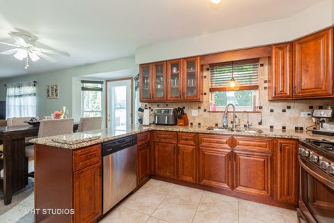 Tiny photo for 1905 Chestnut Grove Drive, Plainfield, IL 60586 (MLS # 12480652)