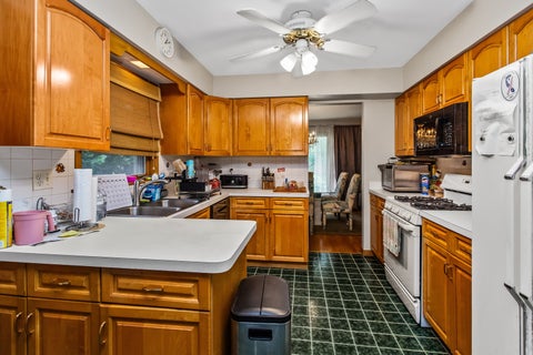 Tiny photo for 1525 Elm Street, Park Ridge, IL 60068 (MLS # 12723621)