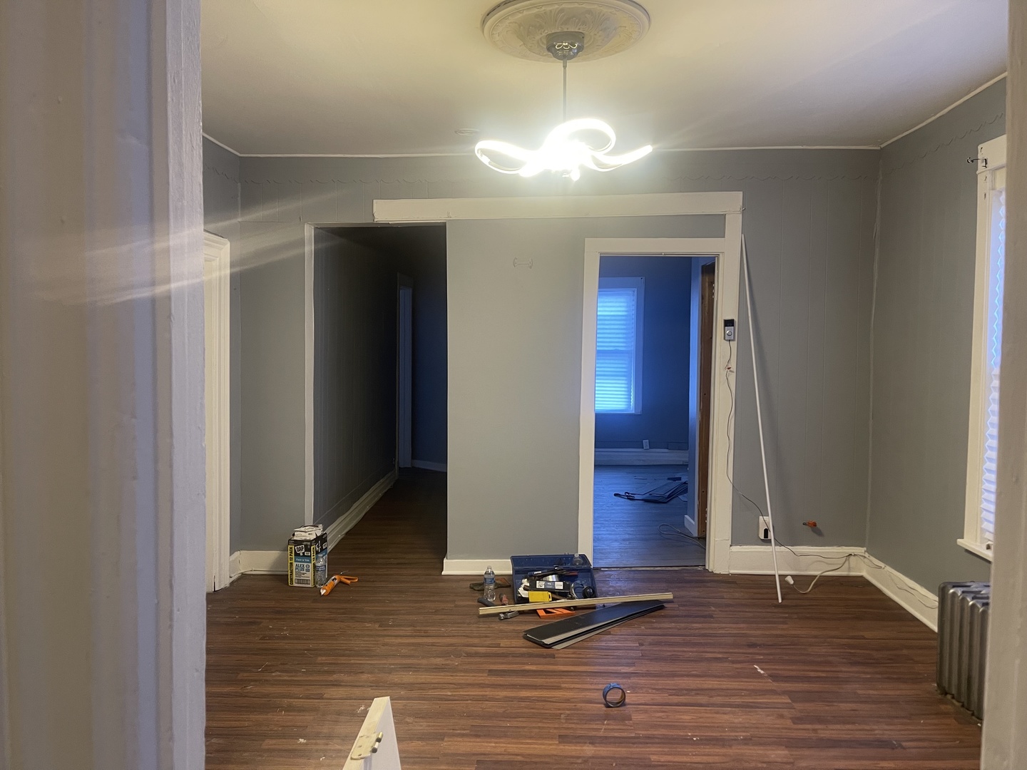 321 E Kensington Avenue