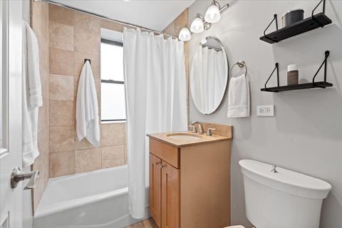 Tiny photo for 4144 N Sheridan Road #407, Chicago, IL 60613 (MLS # 12457960)