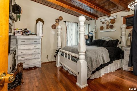 Tiny photo for 816 S ELM Street, Sesser, IL 62884 (MLS # EB460308)