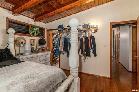 Tiny photo for 816 S ELM Street, Sesser, IL 62884 (MLS # EB460308)