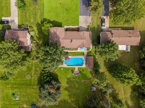 Tiny photo for 3020 Wisconsin Avenue, Davenport, IA 52806 (MLS # 12737105)