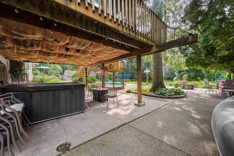 Tiny photo for 3020 Wisconsin Avenue, Davenport, IA 52806 (MLS # 12737105)